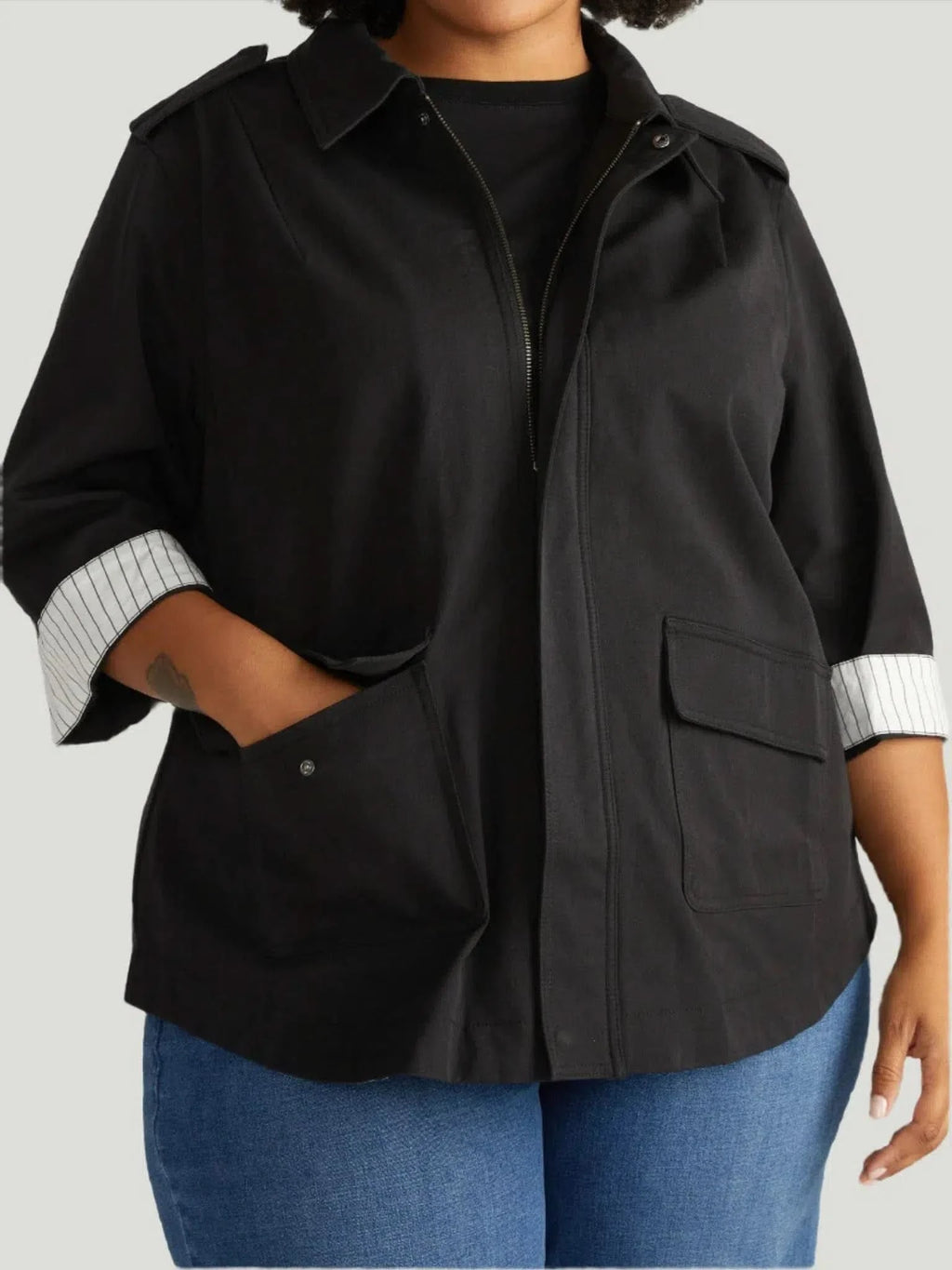 Universal Standard Universal Standard Stretch Twill Manor Jacket in 6-8 (2XS) - Outerwear | Queen Anna House of Fashion Women's Luxury Fashion