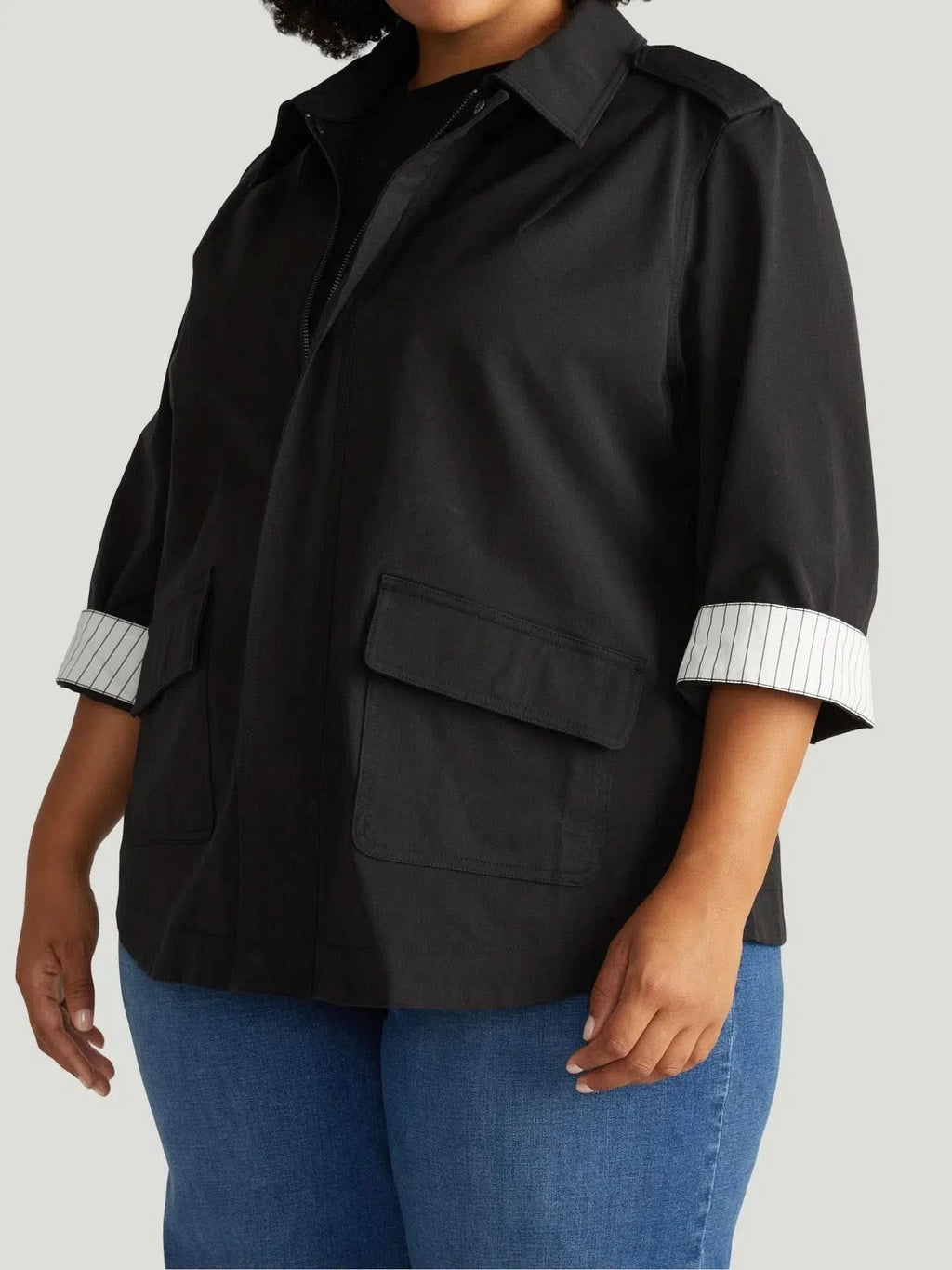 Universal Standard Universal Standard Stretch Twill Manor Jacket in 6-8 (2XS) - Outerwear | Queen Anna House of Fashion Women's Luxury Fashion