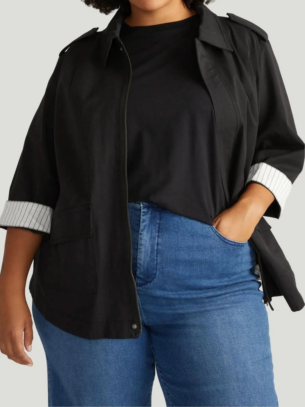 Universal Standard Universal Standard Stretch Twill Manor Jacket in 6-8 (2XS) - Outerwear | Queen Anna House of Fashion Women's Luxury Fashion