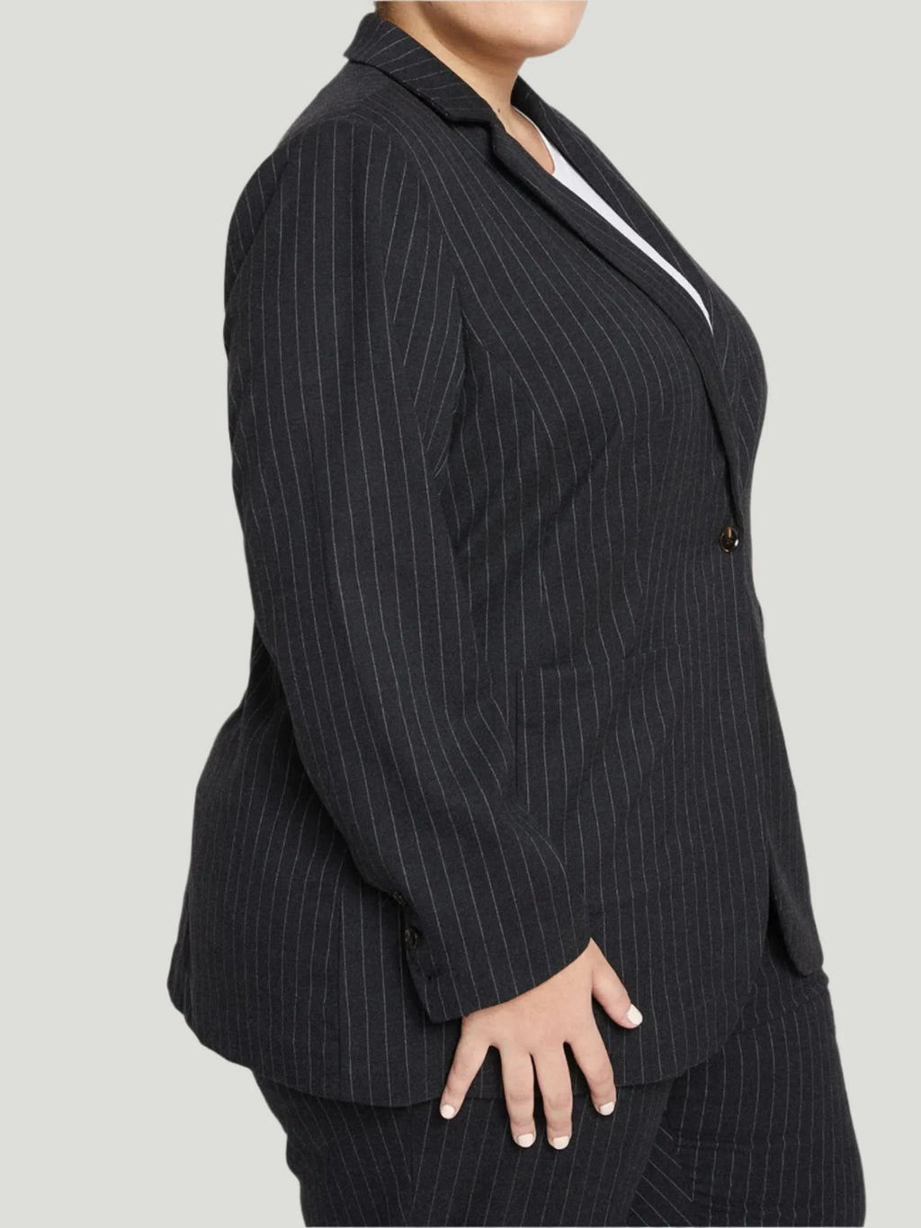 Universal Standard Universal Standard The Pinstripe Blazer in Gray - Outerwear | Queen Anna House of Fashion Women's Luxury Fashion