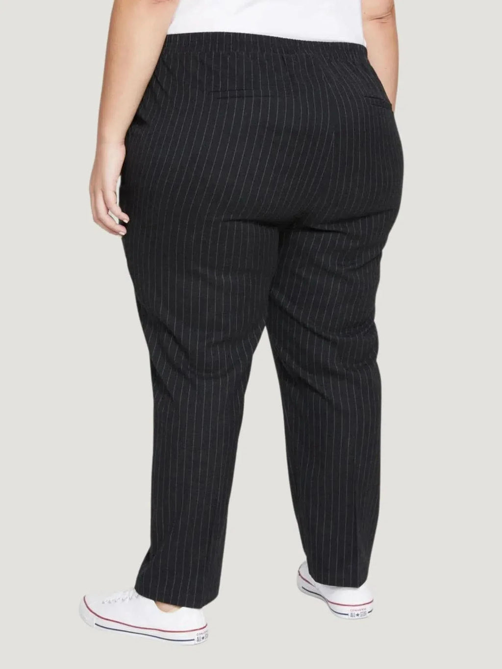 Universal Standard Universal Standard The Pinstripe Pant in 6-8 (2XS) - Bottom | Queen Anna House of Fashion Women's Luxury Fashion