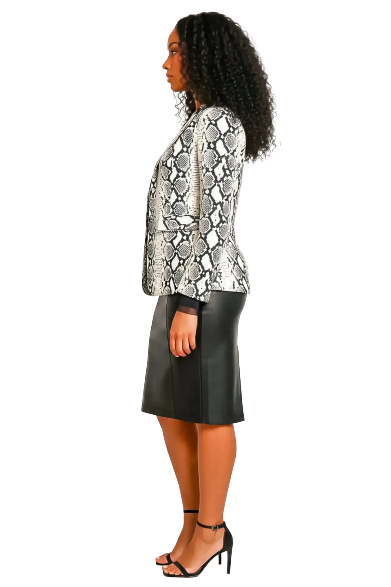 Walter Baker Walter Baker Kiki Grey Snake Blazer in M - Outerwear | Queen Anna House of Fashion Women's Luxury Fashion