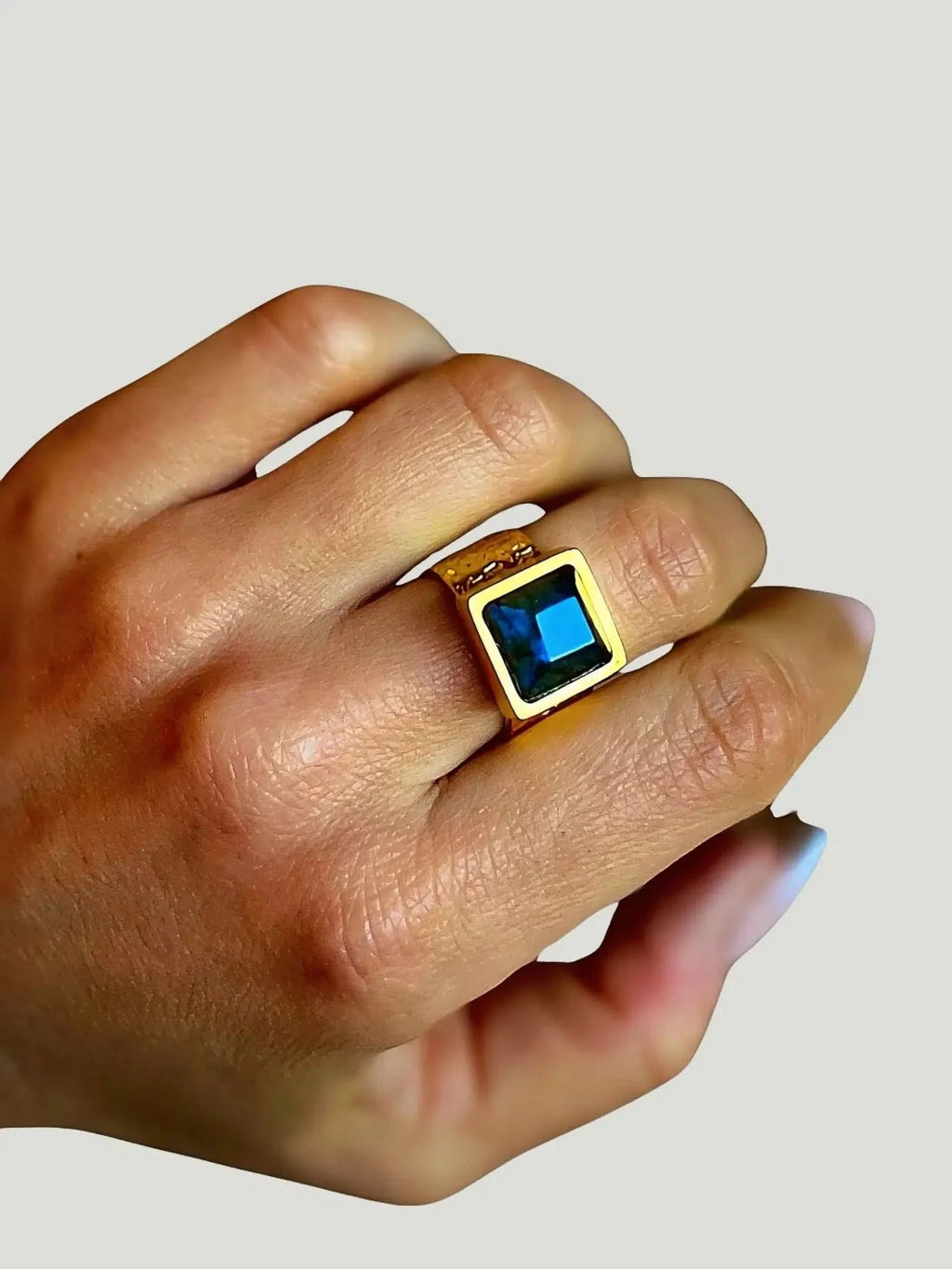 WILYMI Jewelry Co WILYMI Jewelry Labradorite Ring in 10mm - Accessories | Queen Anna House of Fashion Women's Luxury Fashion